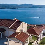 Apartman Jurkovic 1 Komarna