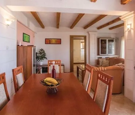 Apartman Jurkovic 1 *