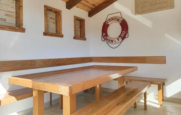 شقة Jurkovic 1 كومارنا